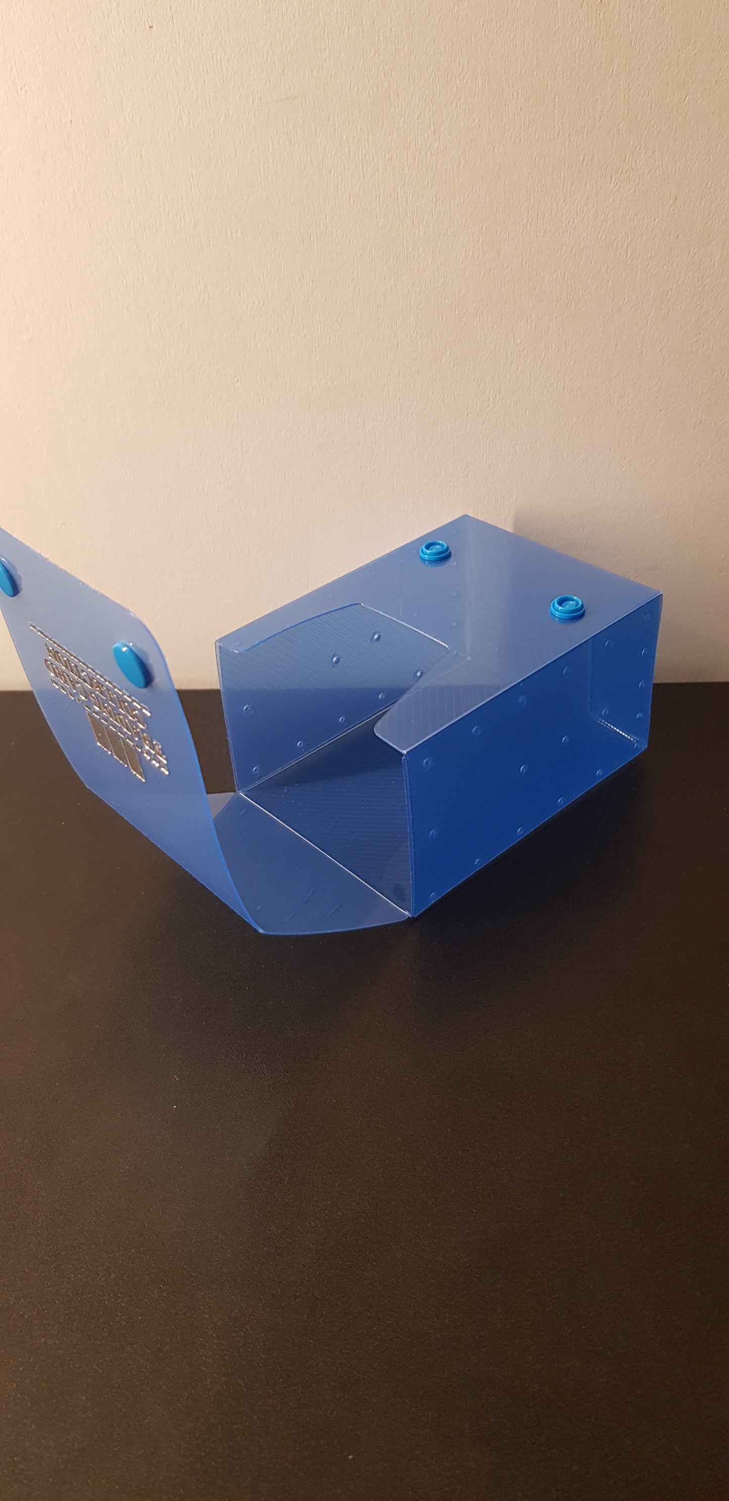 Deck Holder - Trading Card Collection