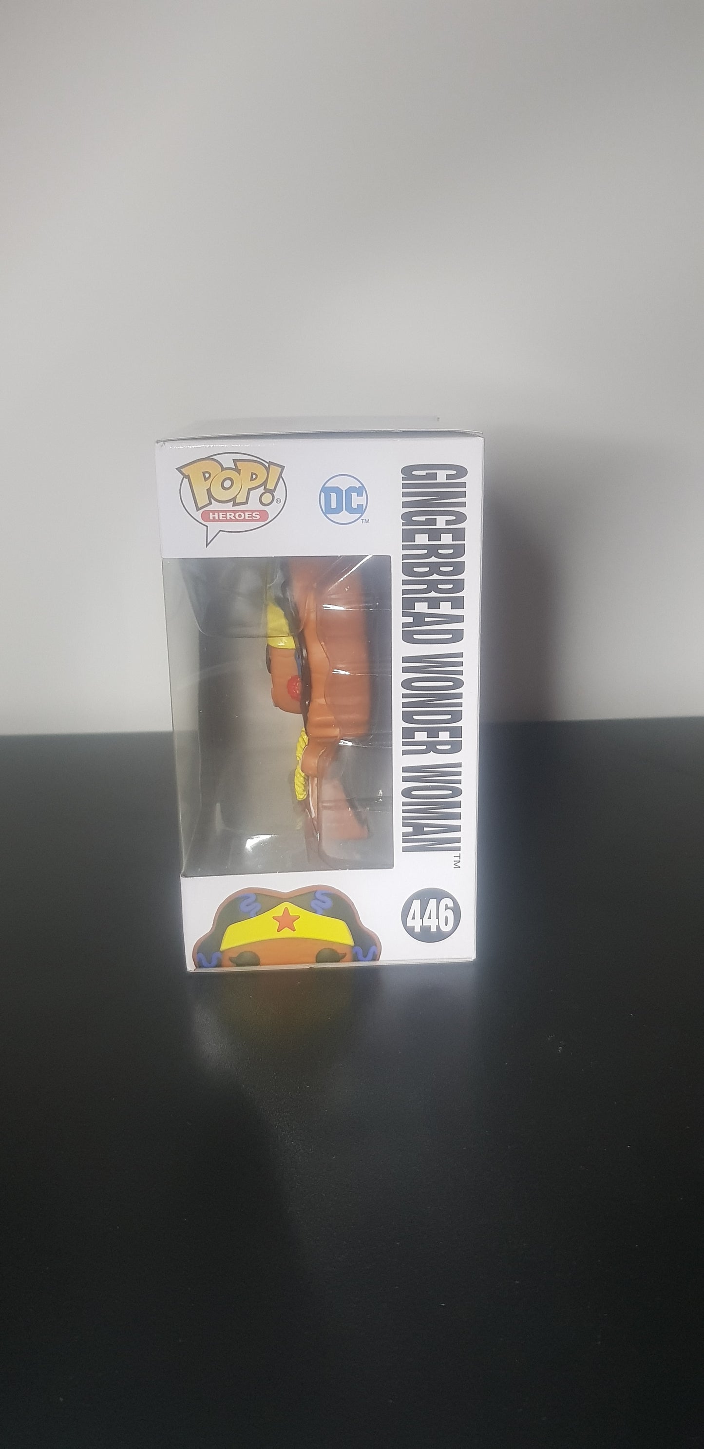 Figurine Pop Heroes - DC Super Heroes 446 - Gingerbread Wonder Woman