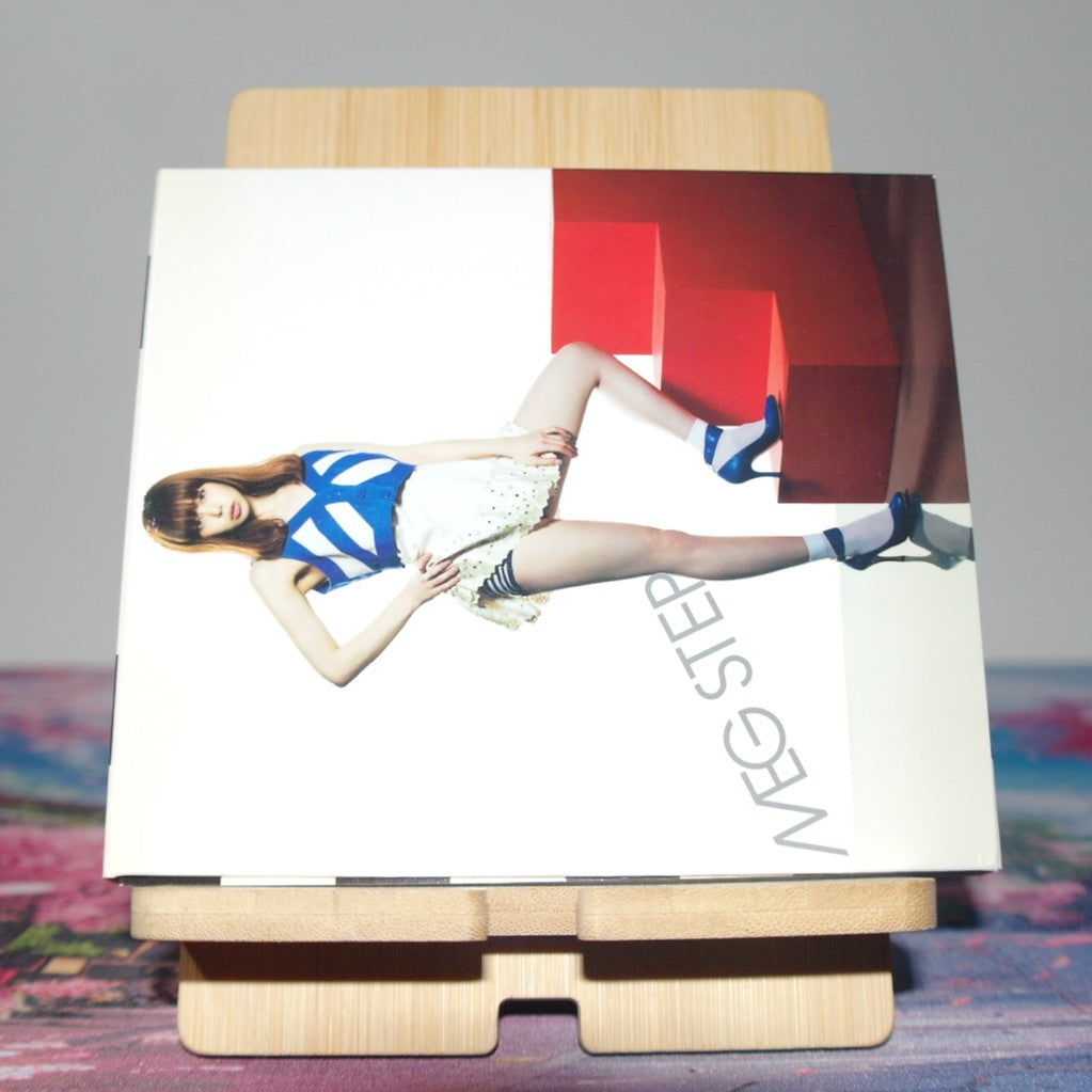MEG – Step – édition limitée japonaise cd + dvd – J-Pop